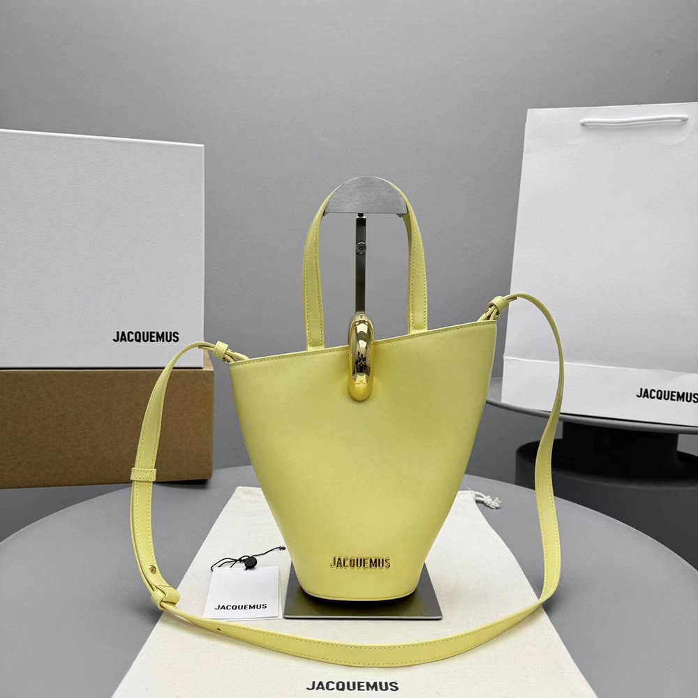 Сумка Jacquemus