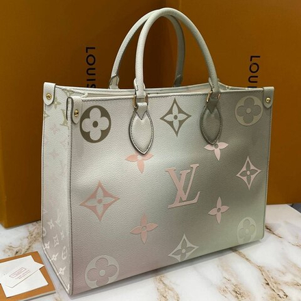 Сумка Louis Vuitton