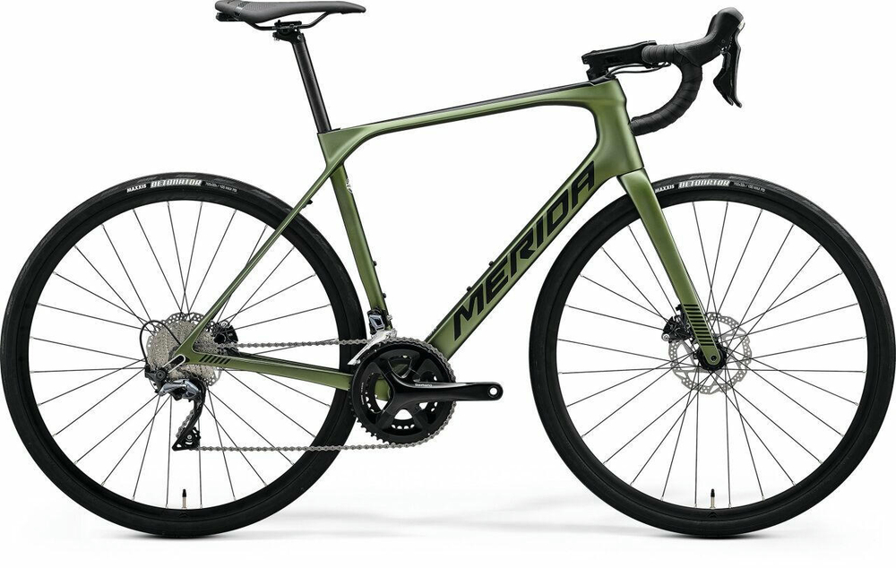 Шоссейный велосипед Merida Scultura Endurance 5000 (2022)