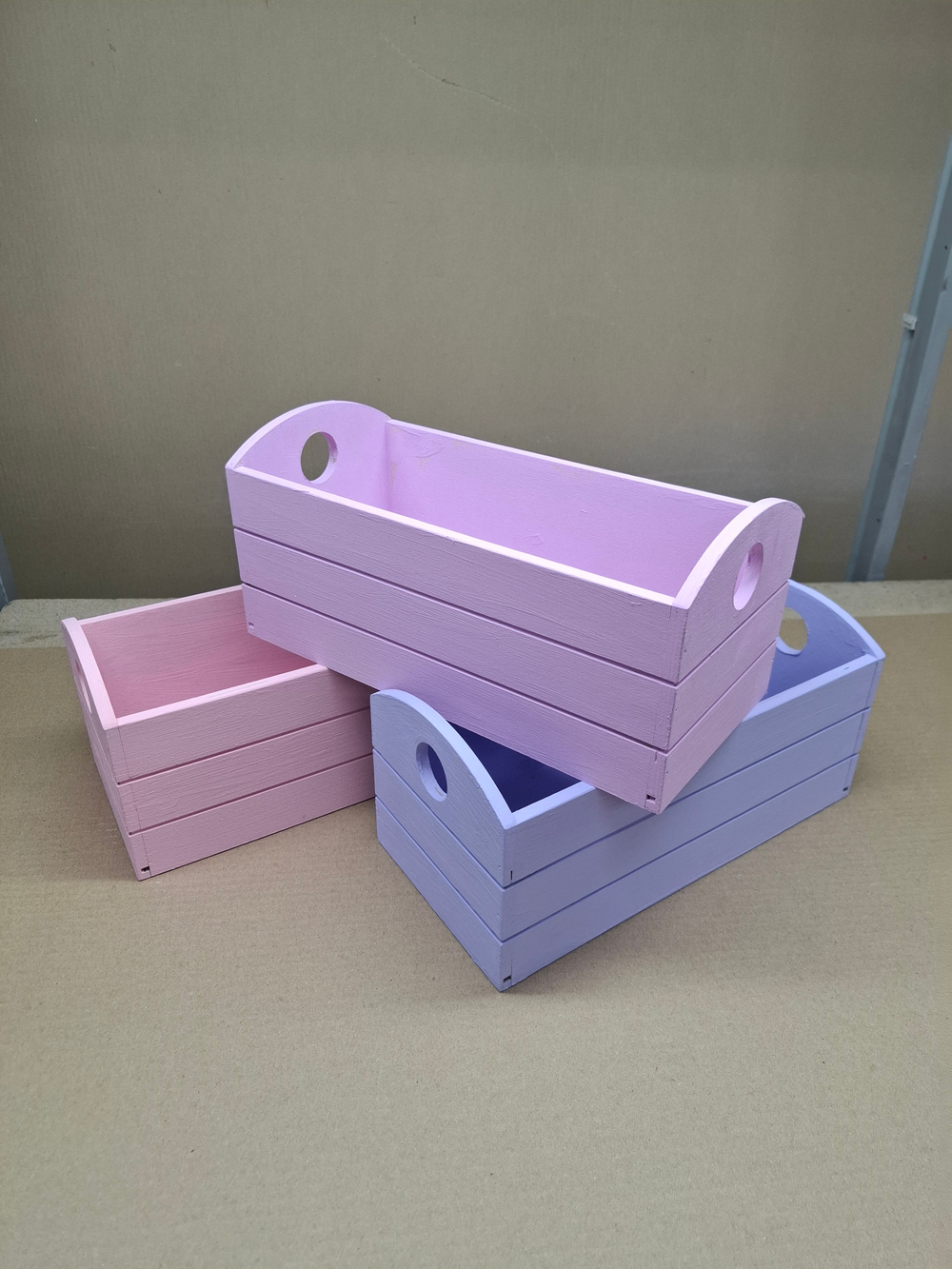 Коробка для цветов / букетов, деревянная, с покраской