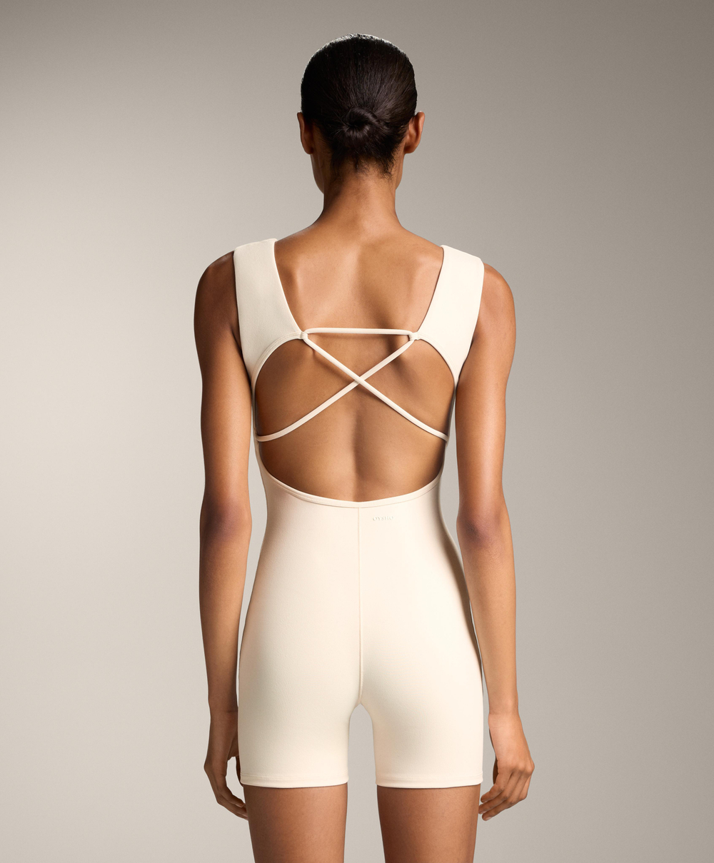 Oysho Короткий комбинезон Evermove, светлый экрю