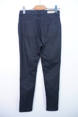 Джинсы Comme des Garsons темные, маркировка 38, визуально на 44 размер