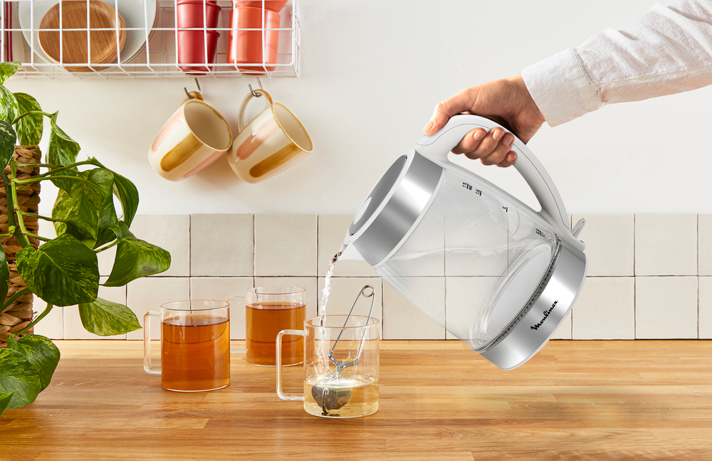 Электрочайник Moulinex Glass Kettle BY600130