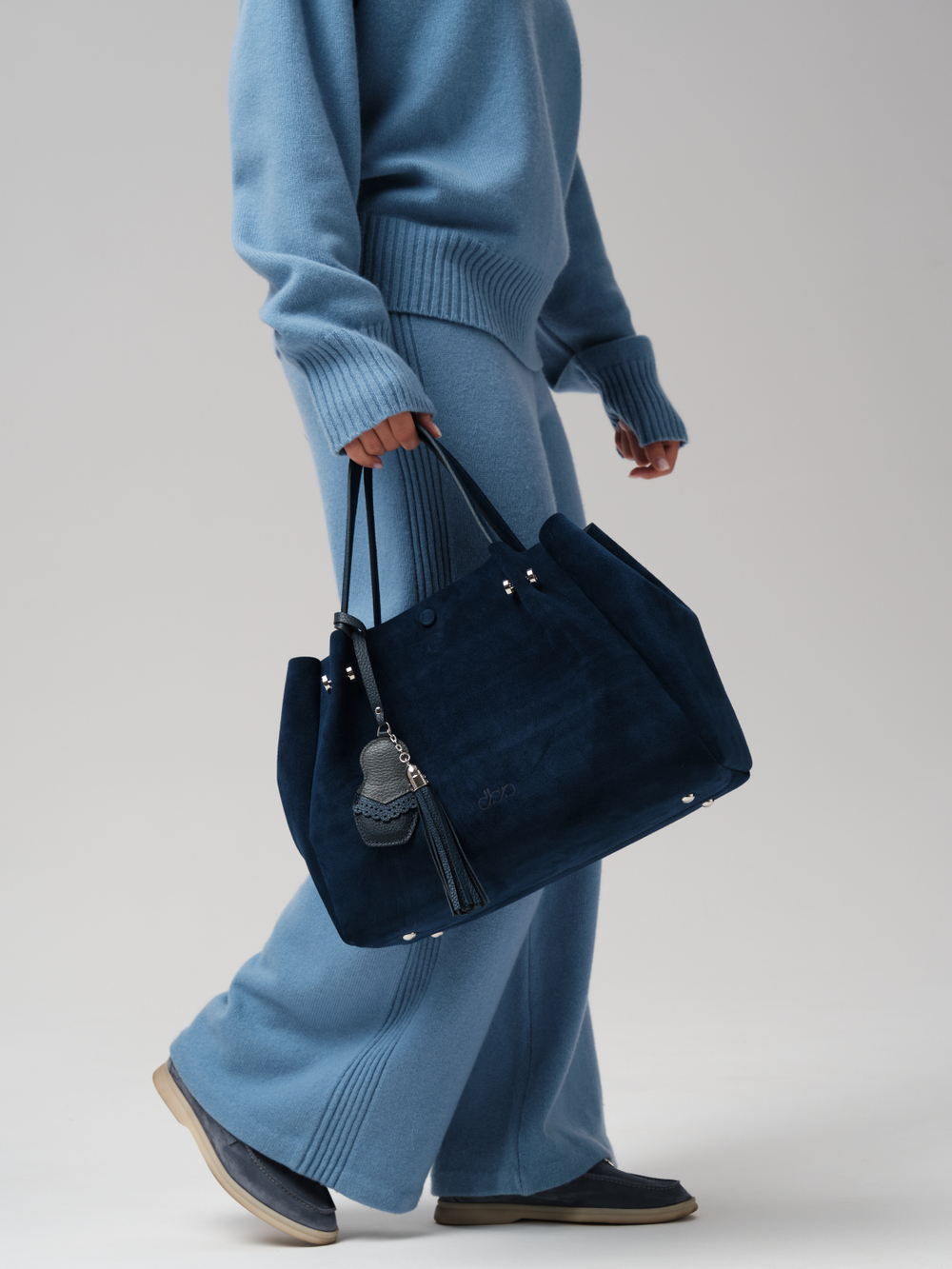 Замшевая сумка с матрешкой Vasilisa DBR 31210 синяя глубина