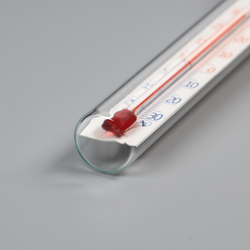 Термометр для холодильника и морозильной камеры от -30С до +30С (Россия)