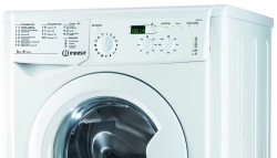 Стиральная машина Indesit IWSD 51051 CIS