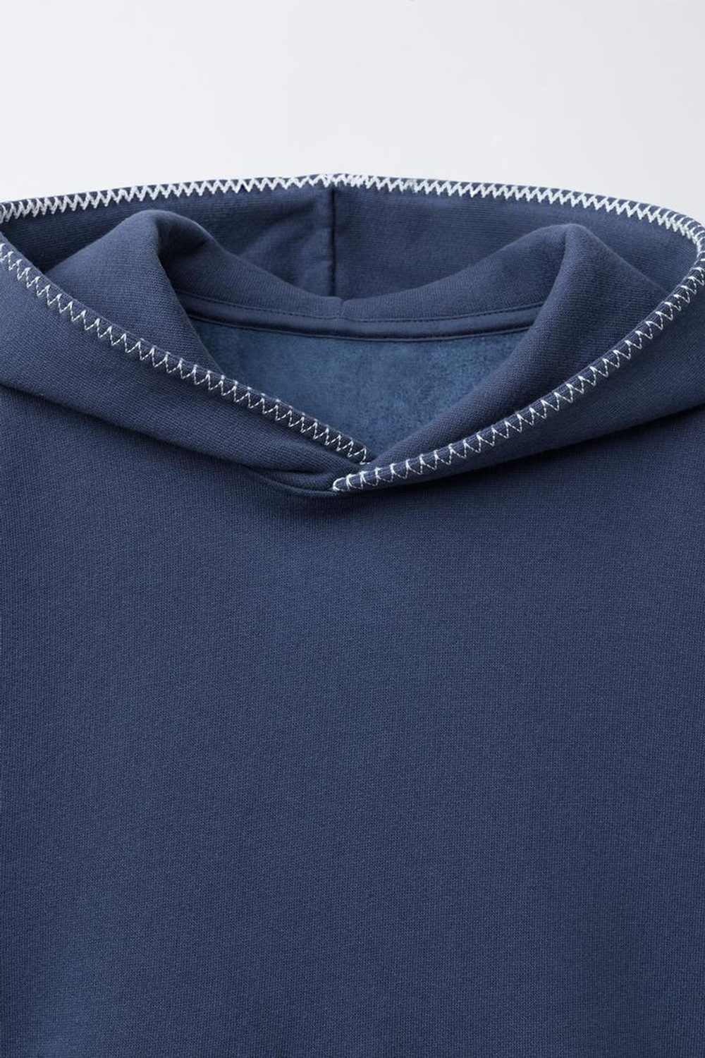 ZARA ХУДИ СО СТРОЧКОЙ, СИНИЙ/ИНДИГО