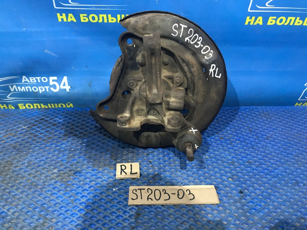 Ступица задняя левая TOYOTA CORONA EXIV 1996