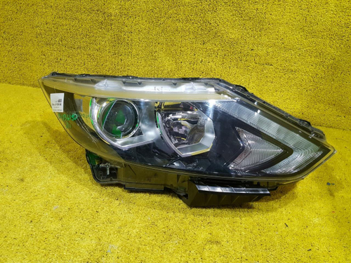 Битая Фара правая Nissan Qashqai J11 (2013-2019) галоген