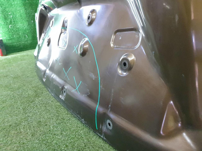 Крышка багажника Geely Atlas (2016-2022)