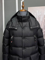 Пуховик Moncler