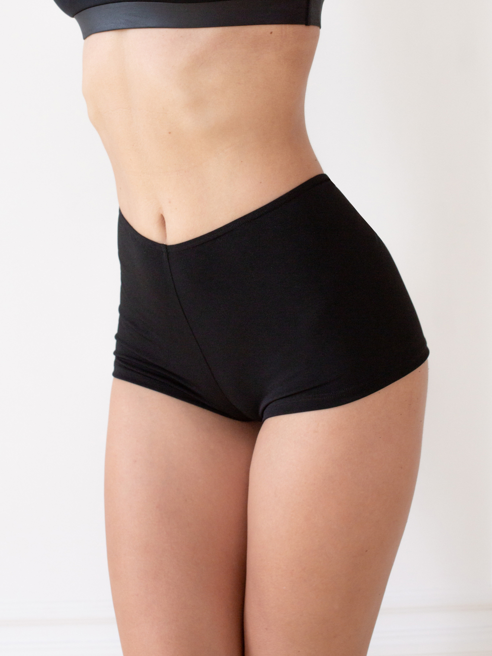 Secret Shorts, Black