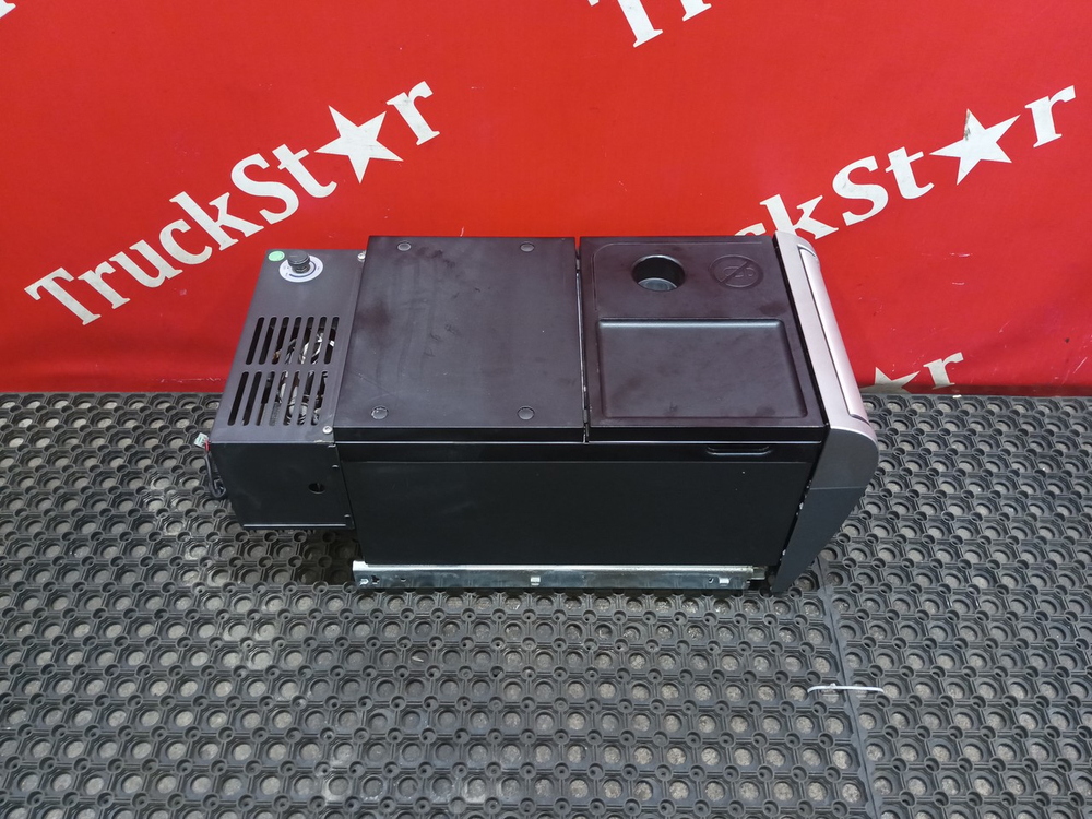 Холодильник 2020г