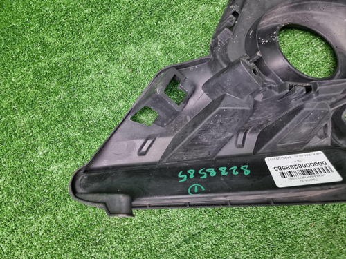 Накладка ПТФ правая Mazda 3 BL (2011-2013)