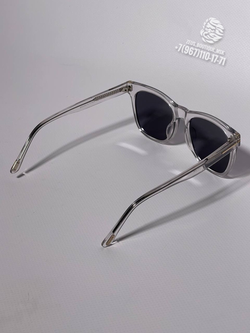 Солнцезащитные очки Tom Ford