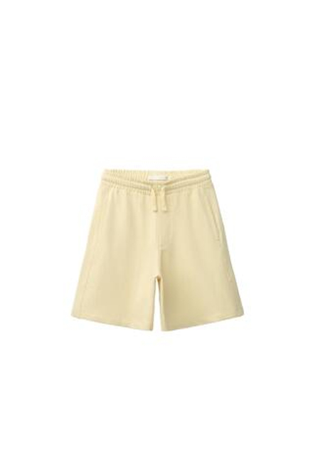 ZARA КОМПЛЕКТ ИЗ ФУТБОЛКИ И ШОРТОВ С НАДПИСЬЮ, СВЕТЛО-ЖЕЛТЫЙ
