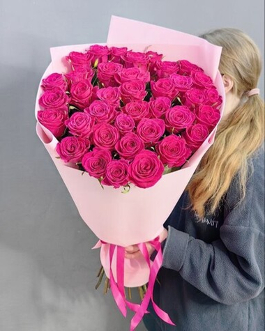 Букет из 37 розовых роз (Эквадор 60 см)