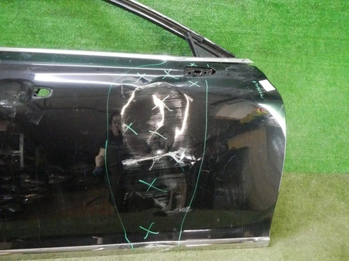 Дверь передняя правая Genesis G90 (2016-2022)