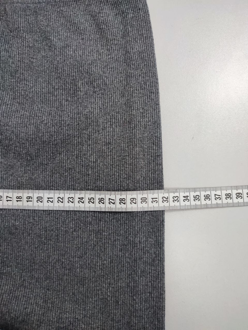 Юбка серая красивая 40-42 размер