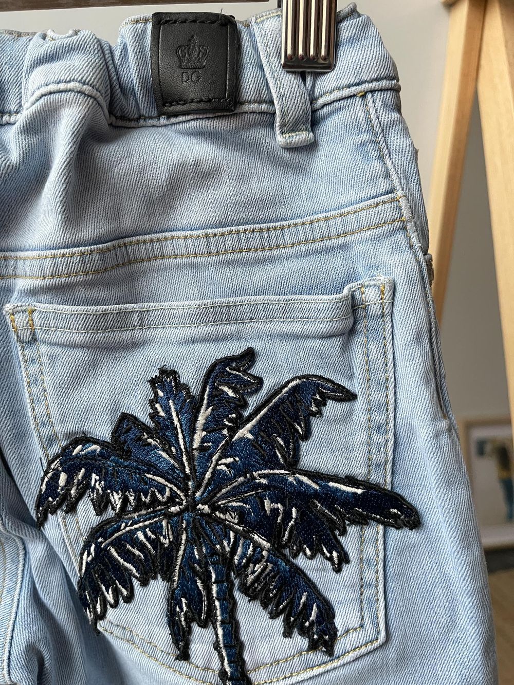 Джинсы Dolce&Gabbana, 110