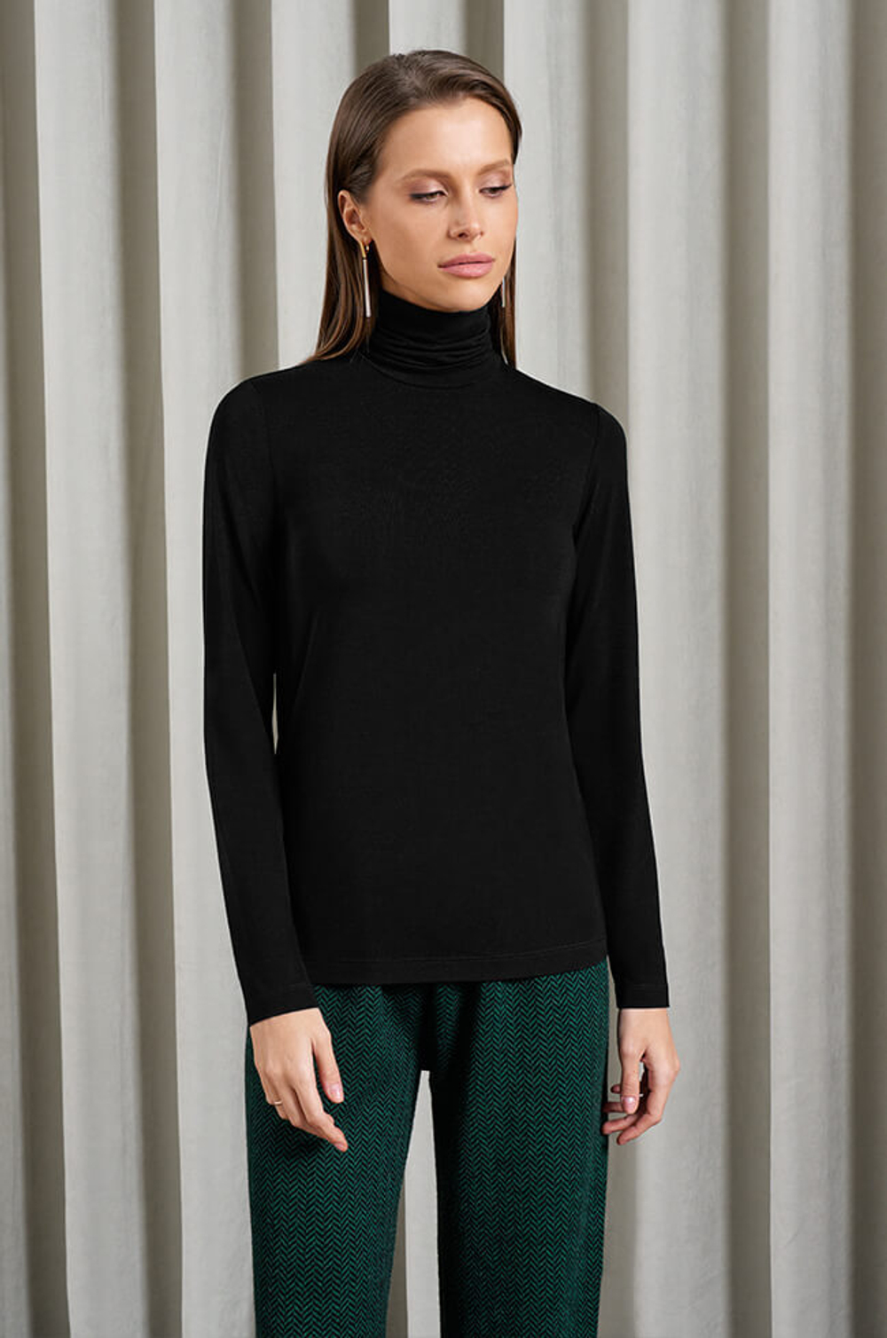 22964 Джемпер женский (черный)