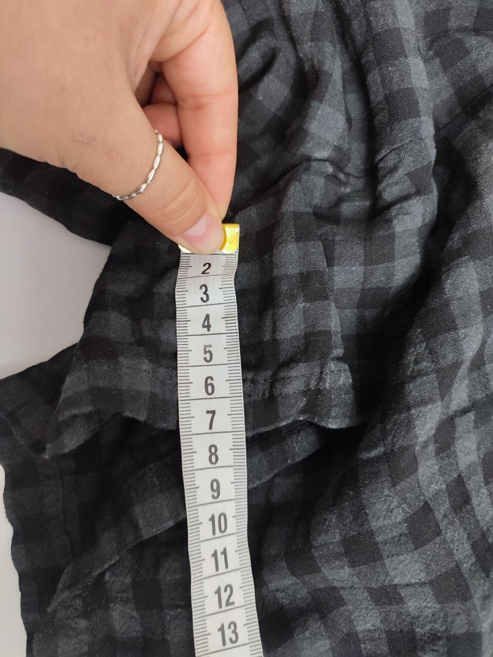 Платье H&M модное 42 размер