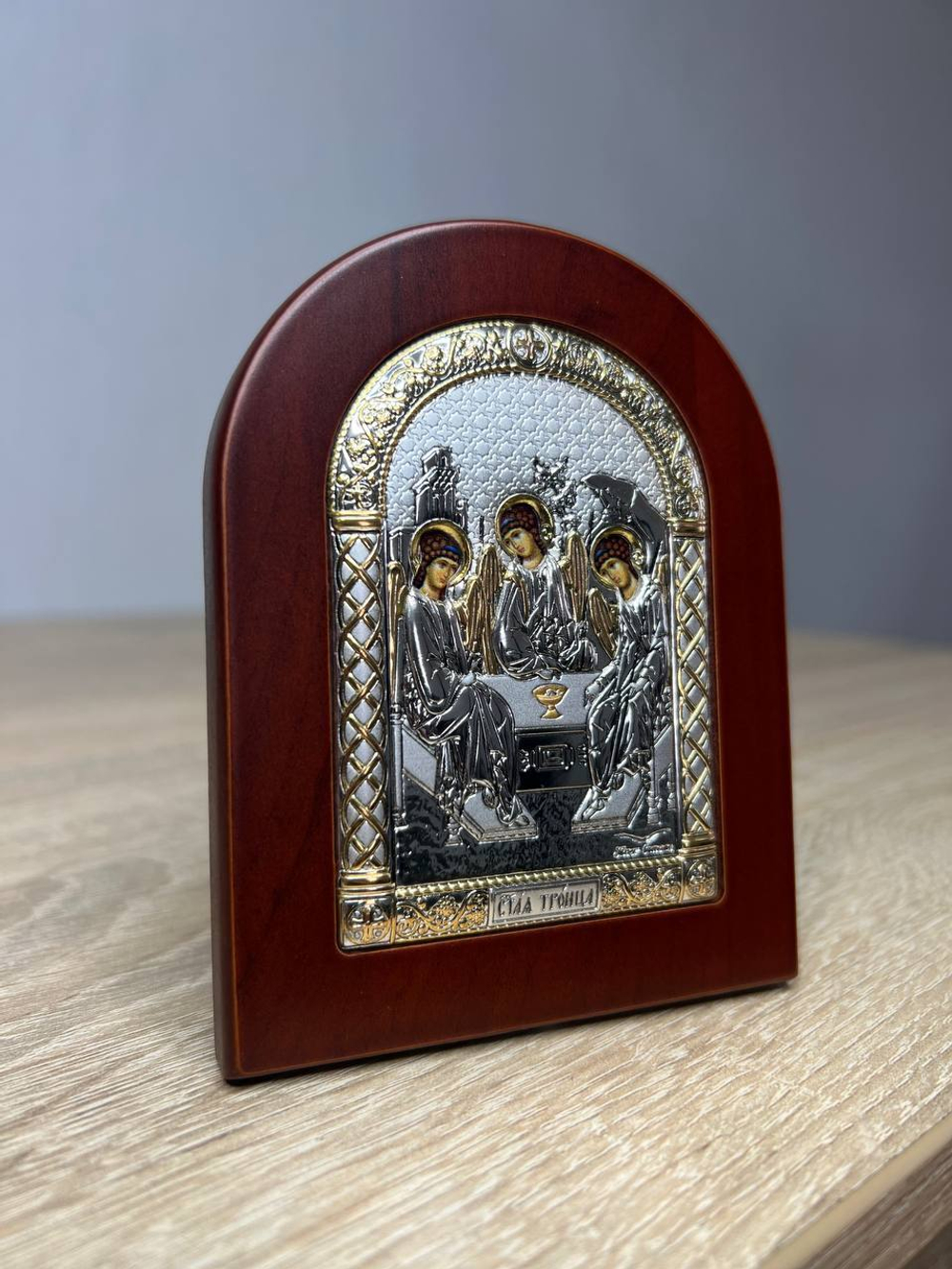 Св. Троица, икона арочная, красное дерево, 86х112