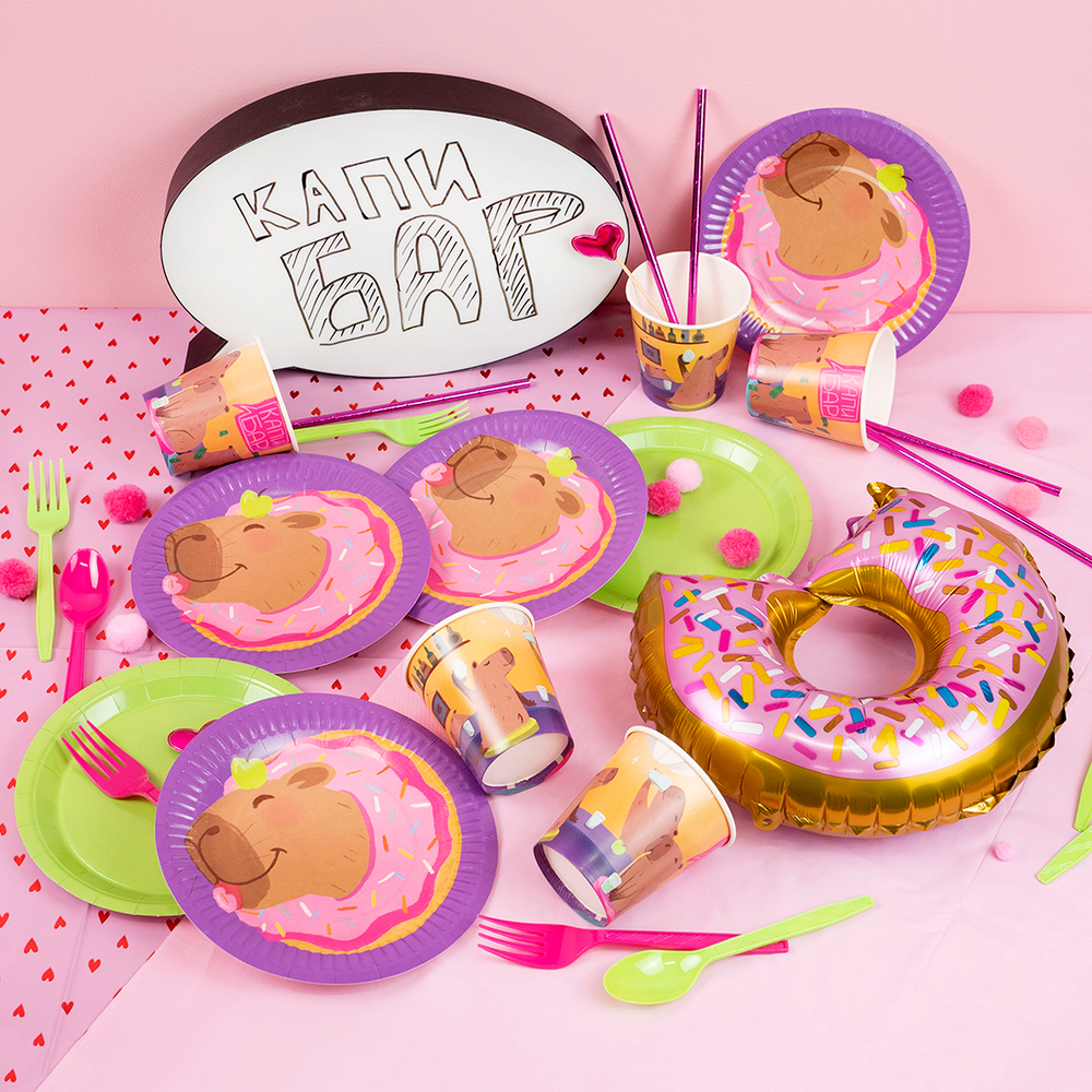 Тарелки бумажные «Капибара с пончиком», 18см, 6 шт