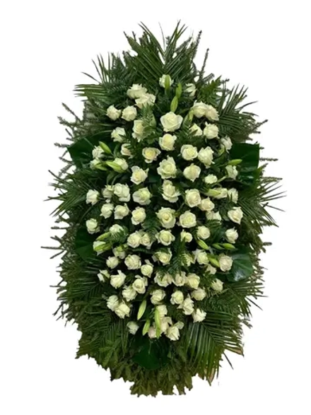 Траурный венок из живых цветов №33 (150 см)