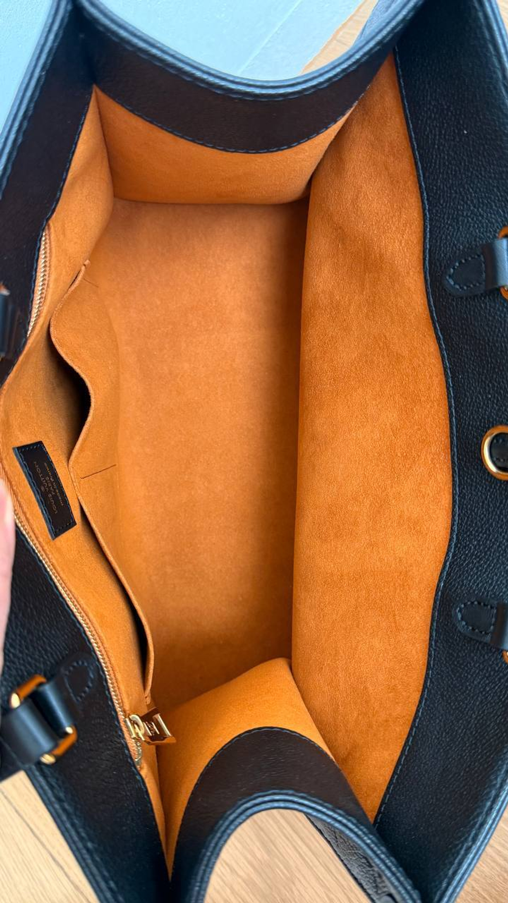Сумка Louis Vuitton On The Go
