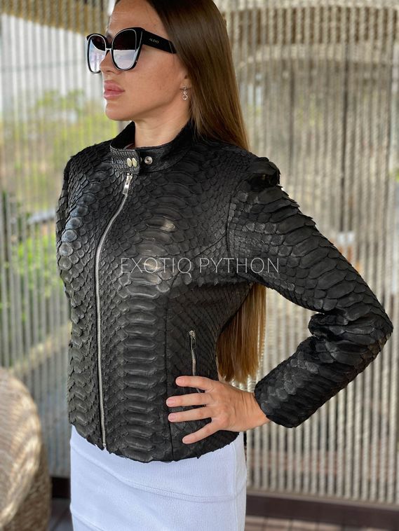 Женская куртка из кожи питона Dragon JT-112