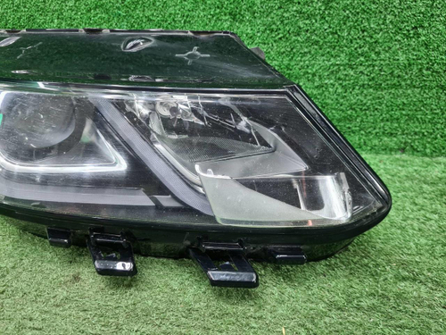 Битая Фара правая Geely Coolray (19-23) галоген