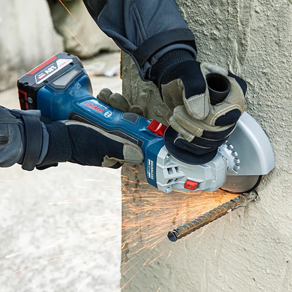 Bosch GWS 180-LI Professional аккумуляторная ушм (болгарка) (2 x 4 A·ч, ЗУ) 06019H90R0