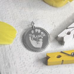 Серебряный кулон с отпечатком ладошки на заказ