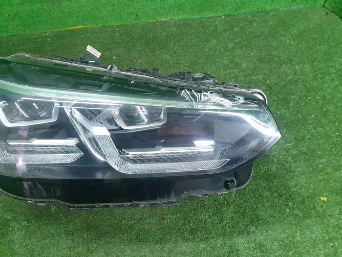 Фара правая BMW X3 G01 (2021-н.в.) LED