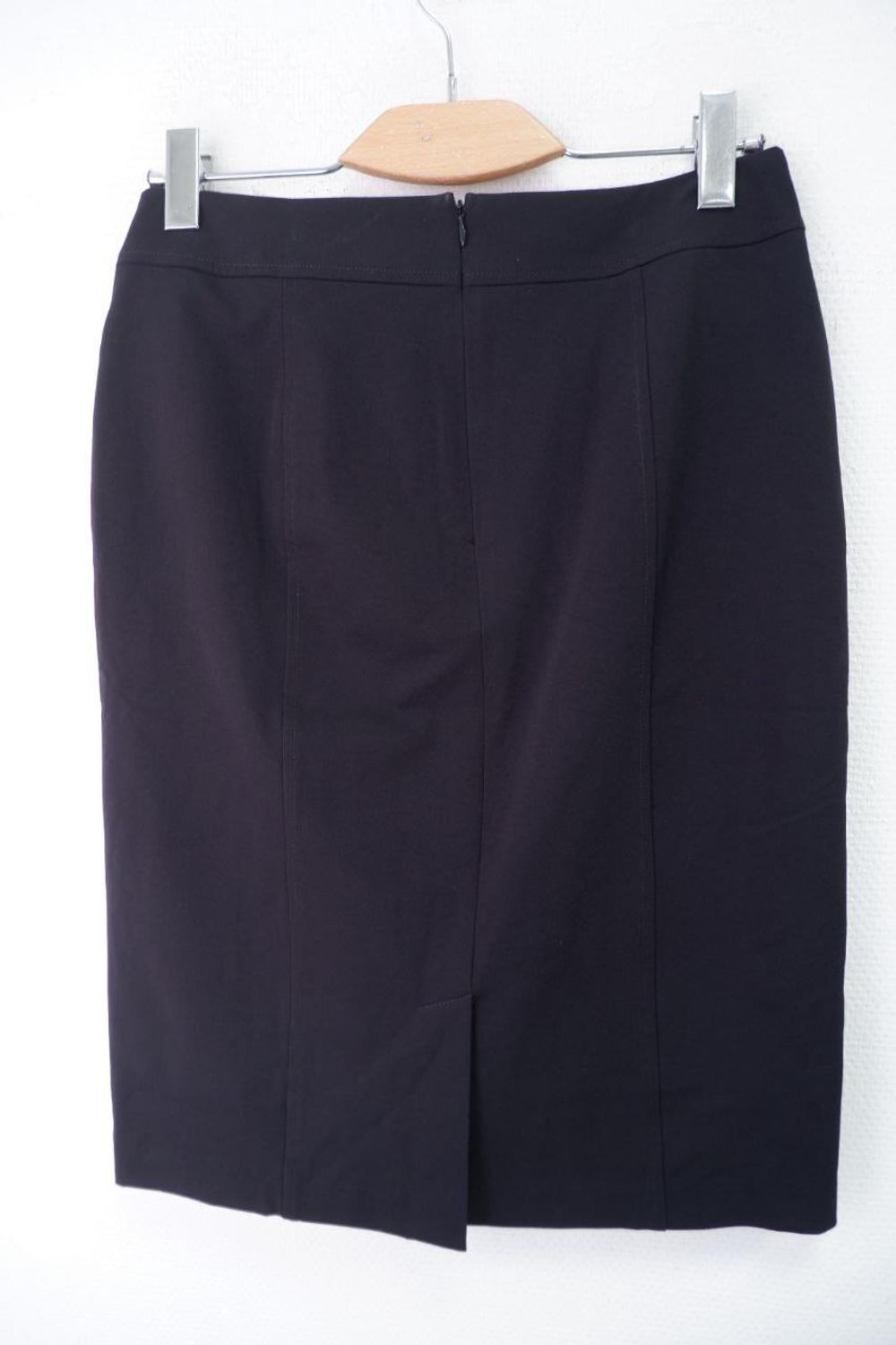 Юбка Just Valeri  базовая 44 размер