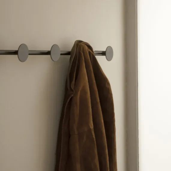 Настенный светильник - вешалка Han черный