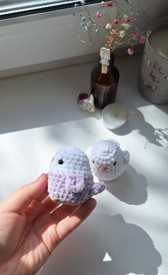 Вязаная игрушка ручной работы "Попугайчик"