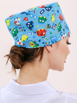 Колпак К-117 медицинский машинки на синем фоне