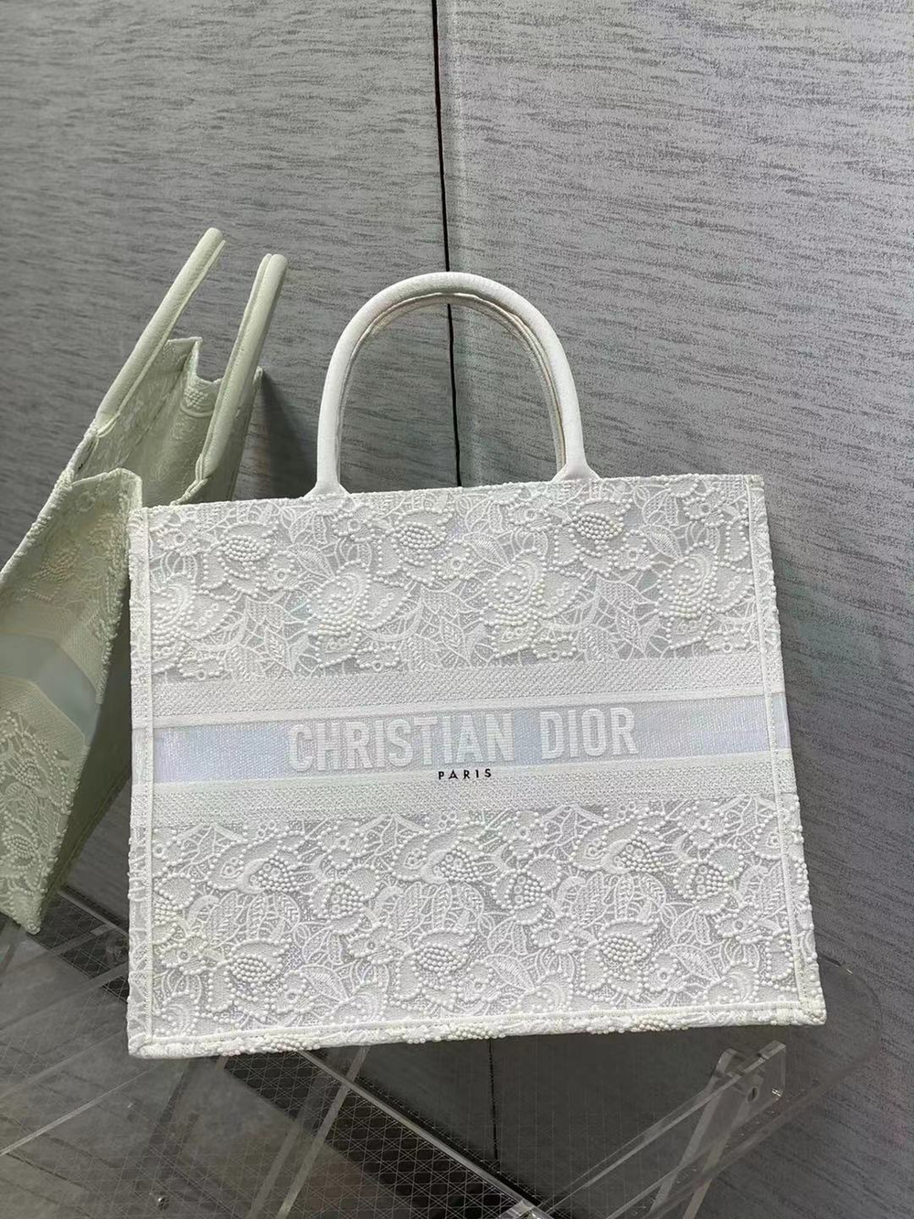 Christian Dior Book Tote 42 cm