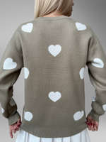 Свитер Yixuan 842 на манжете с сердцами бежевый