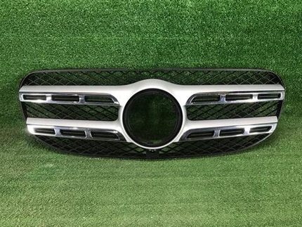 Решетка радиатора Mercedes GLS x167 (2019-2023)
