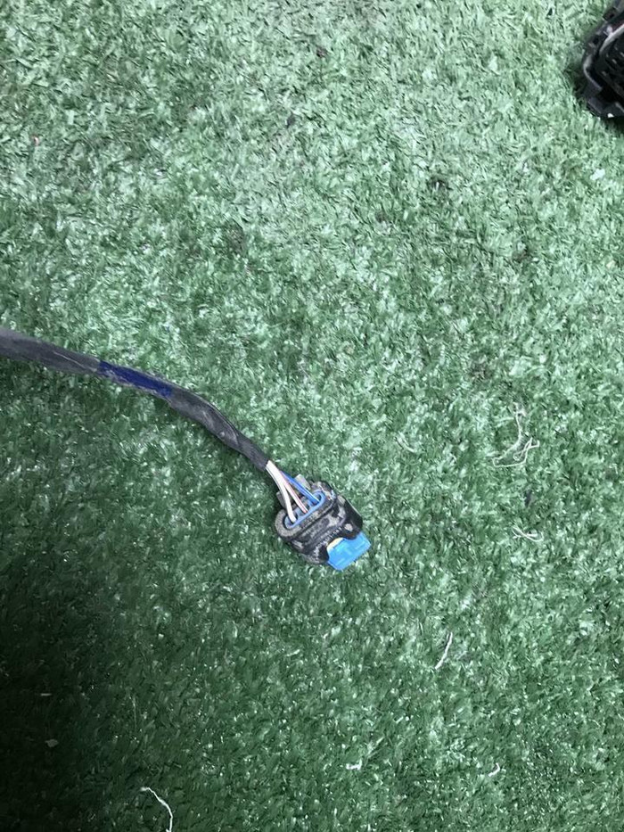 Проводка заднего бампера Lixiang L7 (2022-н.в.)