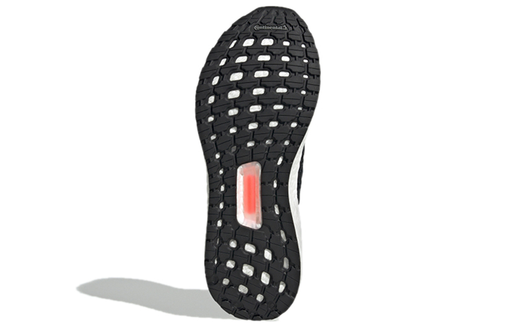 Кроссовки Adidas Edge Runner