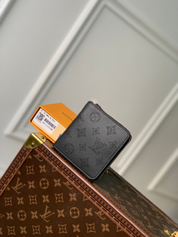 Louis Vuitton Zippy Compact Wallet