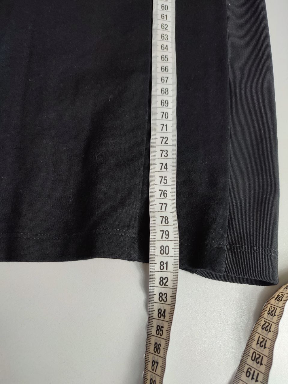 Платье KIKIRIKI сдержанное 40 размер