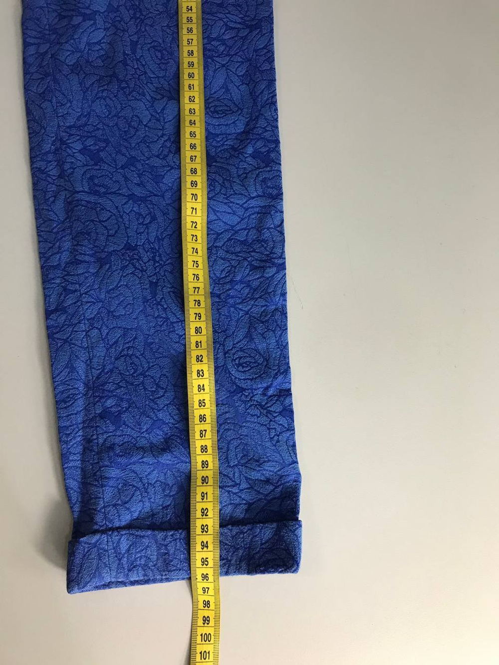 Брюки Charuel красивого цвета, визуально на 44 размер