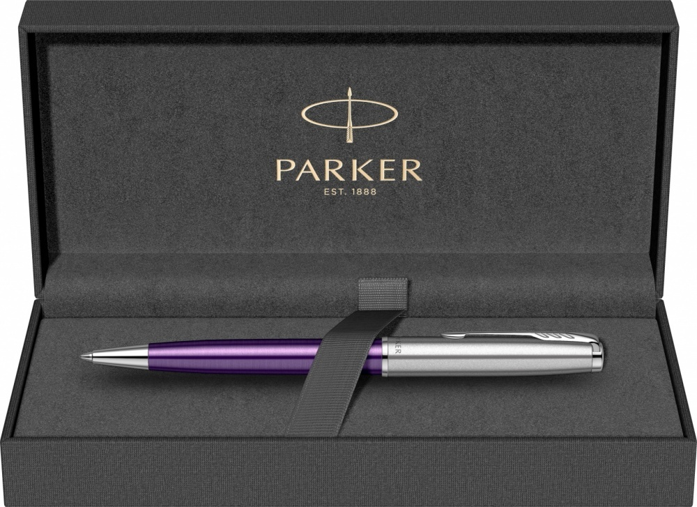 Шариковая ручка Parker Sonnet Essentials Violet SB Steel CT, цвет чернил black, стержень: M, в подарочной упаковке.