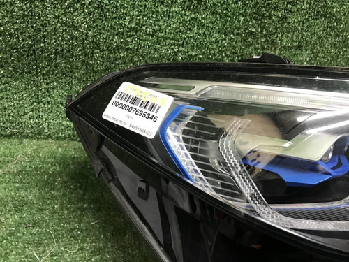 Фара правая BMW X7 G07 (2019-2022) Laser