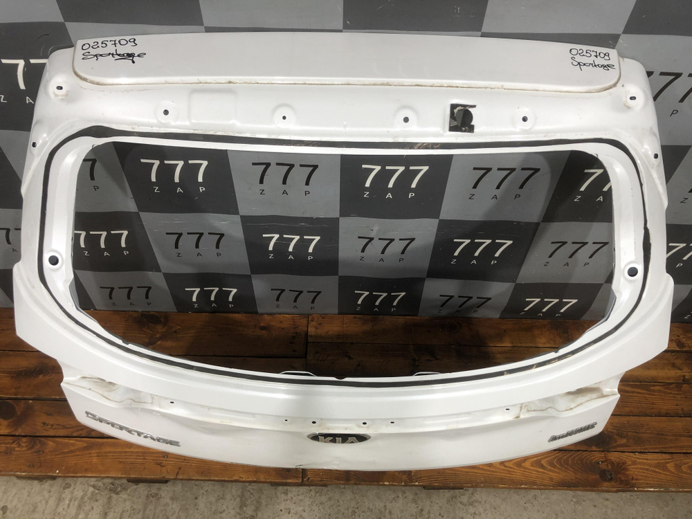 Крышка багажника Kia Sportage 4 (QL) 16-22 Б/У Оригинал 73700F1000